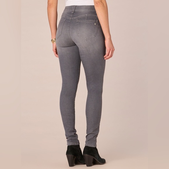 NWT Democracy Size 10 Grey Mid-Rise Ab’solution Booty Lift Jegging Jeans - Picture 4 of 15